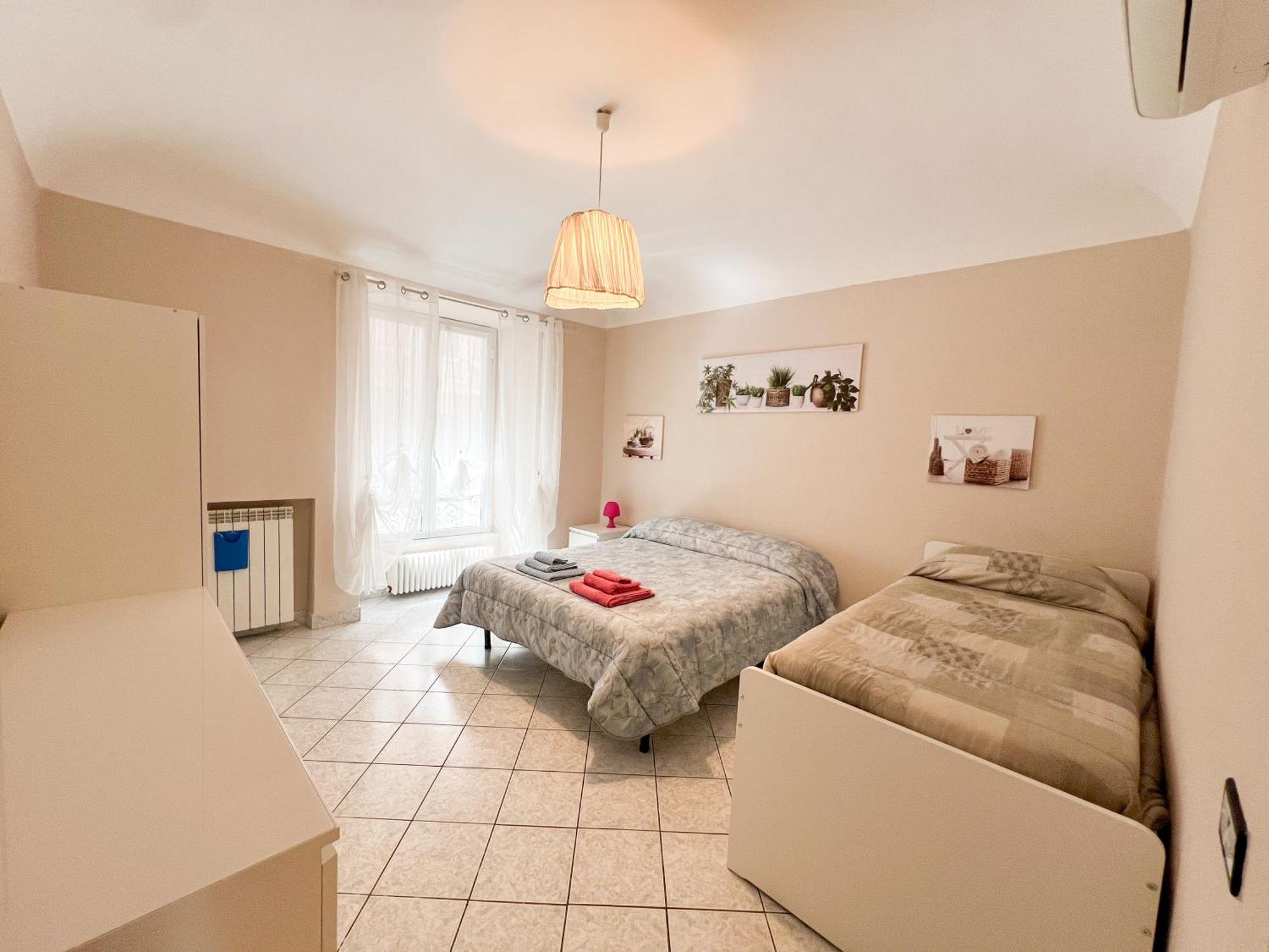 La Casa Di Ania Villa Savona Bagian luar foto